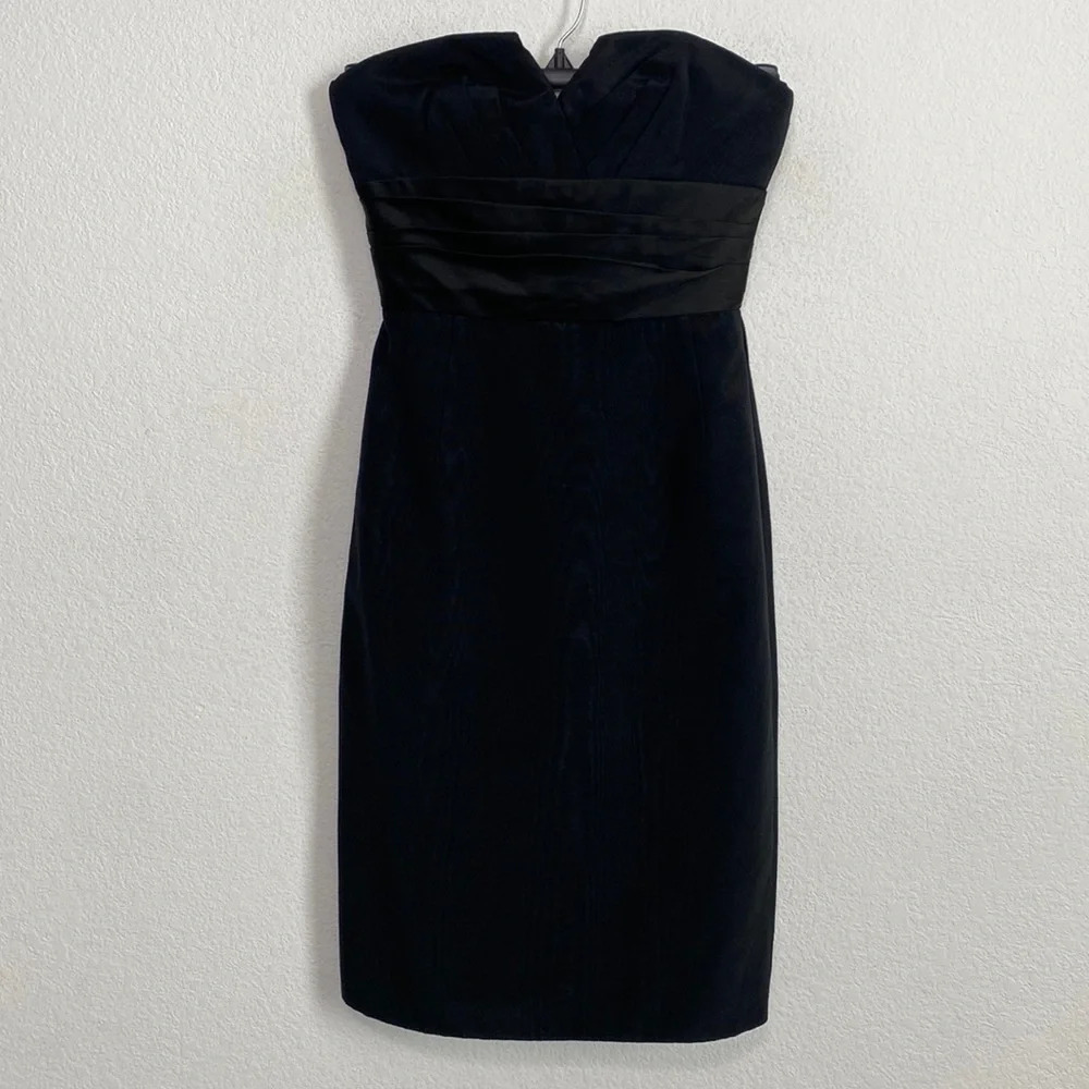 Carmen Marc Valvo Black Tie Academia Sophisticated Strapless Dress Size 0